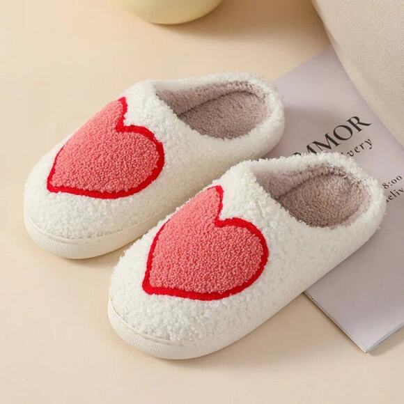 2/$30 NEW Pink Heart Slippers - Picture 1 of 11